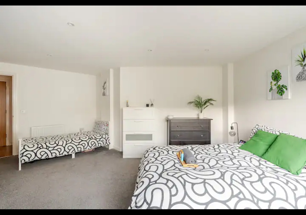 The Nest of Forest Hill interior 5