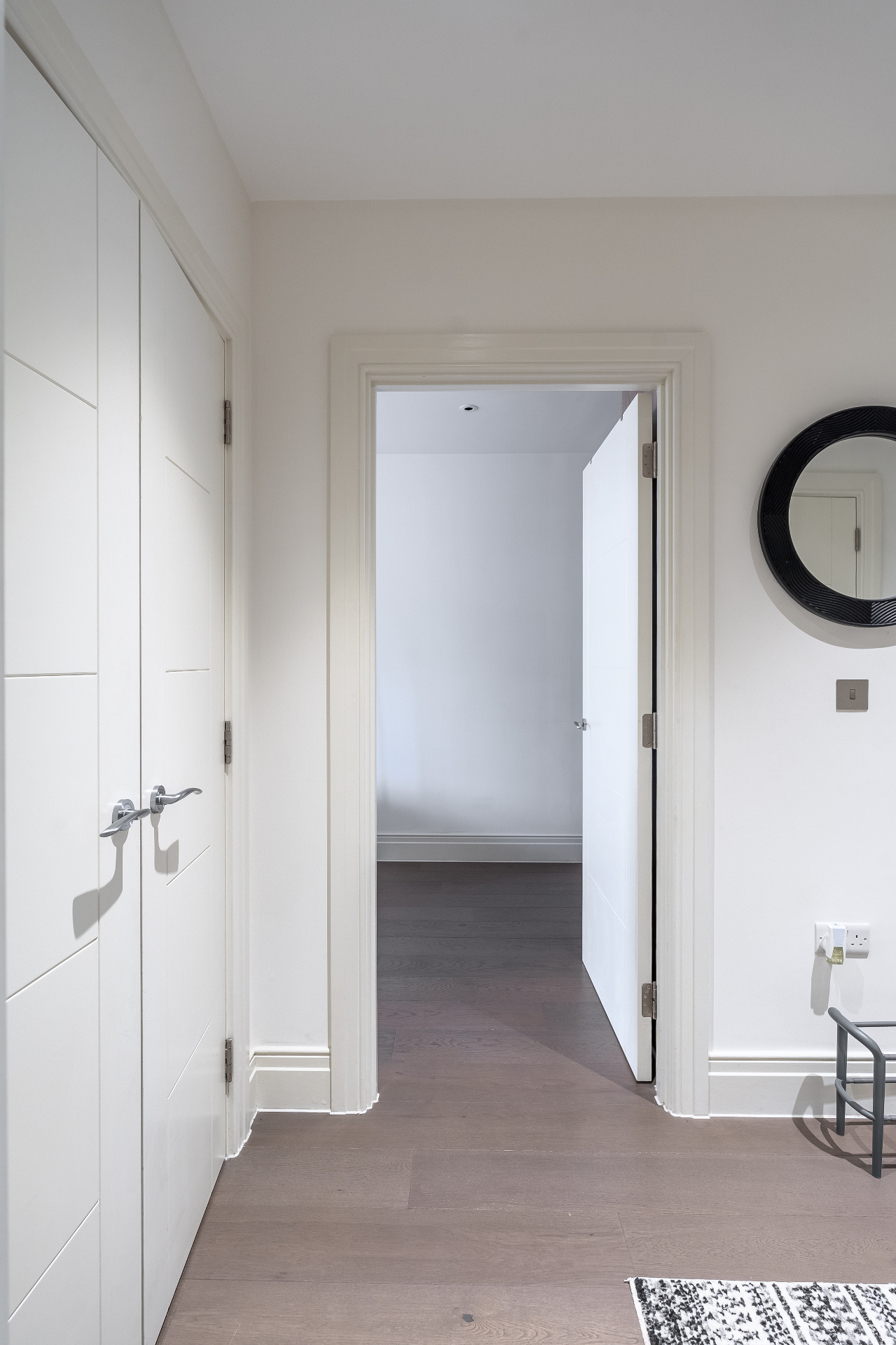Modern One-Bedroom Apartment interior 8